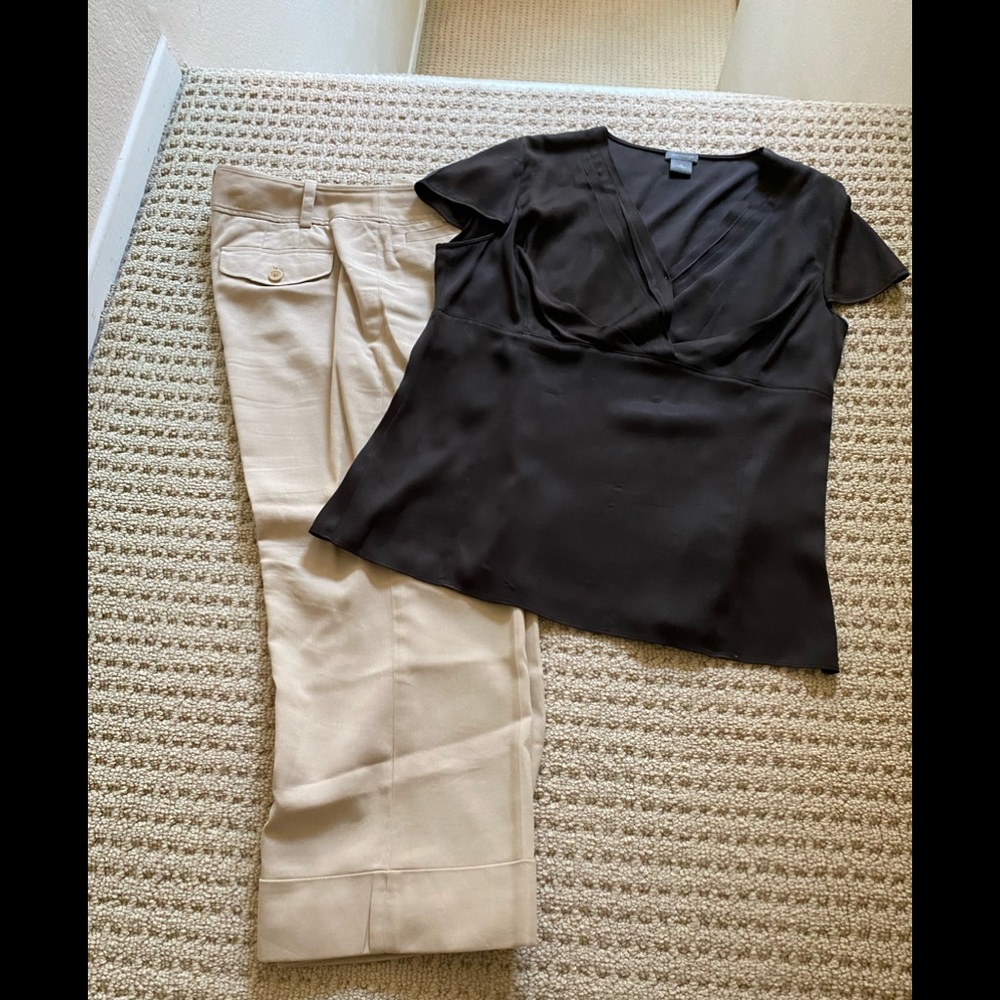Capri pants and blouse. Pants size 8, blouse is size 10